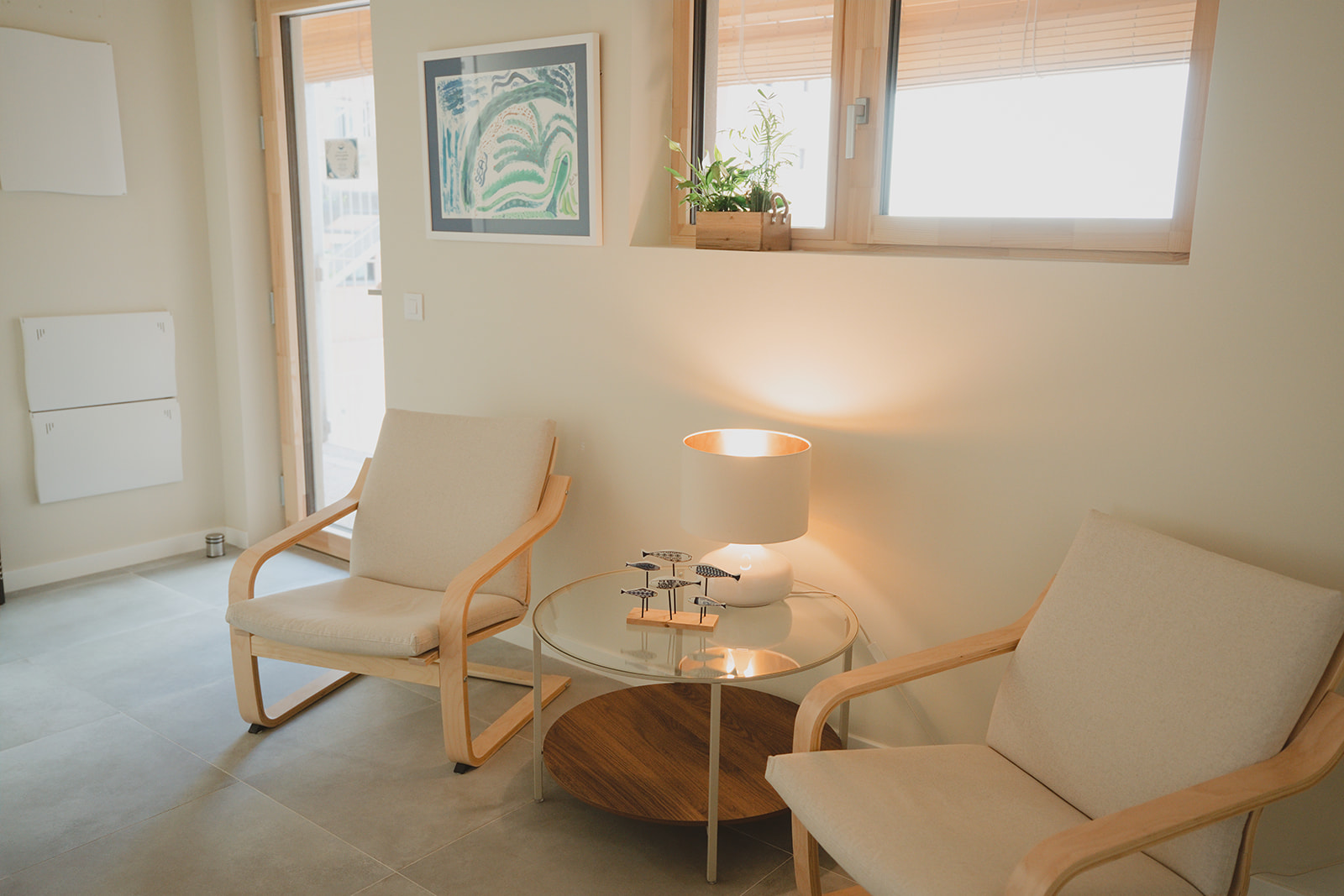 Sala de espera del centro Psicoterapia La Sal en Delicias, Madrid